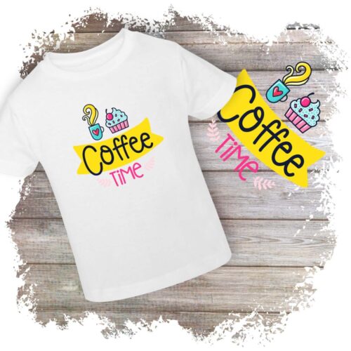 Tricou alb imprimat Coffee Time colorat vesel